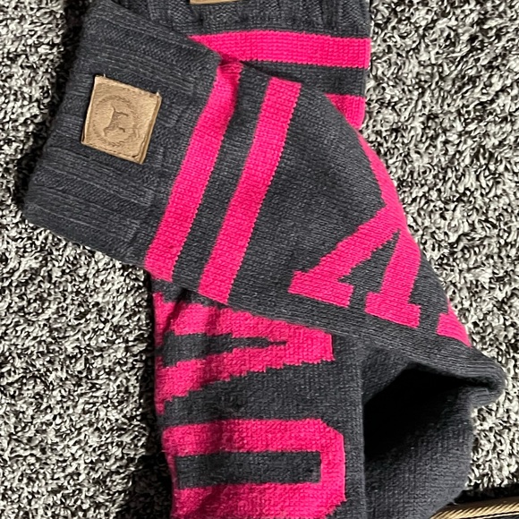 🩷🖤🩶Victoria’s Secret “PINK” Slouchy Boot/Slippers🩷🖤🩶 - Picture 8 of 14